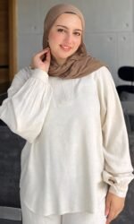 Classic Linen Blouse - Image 4