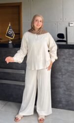 Classic Linen Blouse - Image 3