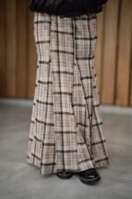 Classic Patterned Winter Skirt - Image 3