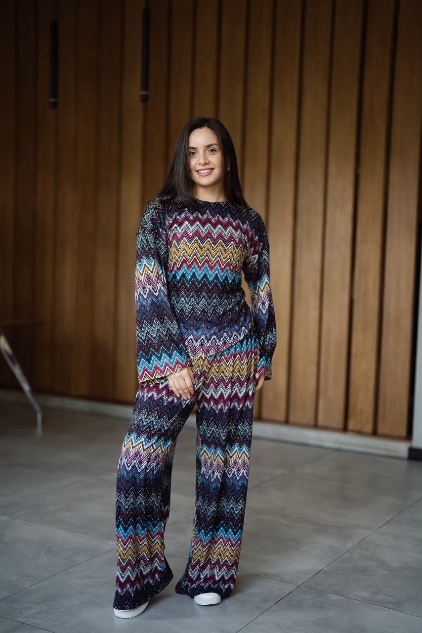 852294cd-c9df-4248-a4ba-dcf78592ac21 Two-Piece Autumn Suit - Image 1