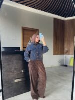 بنطلون واسع قطيفة شتوي بتصميم أنيق