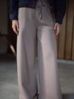بنطال نسائي Wide Leg واسع.