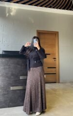 Classic Patterned Winter Skirt - Image 4