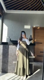Autumn Fitted T.R Dress - Image 11