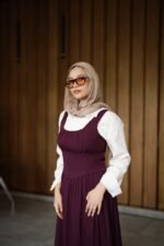 Autumn Fitted T.R Dress - Image 4
